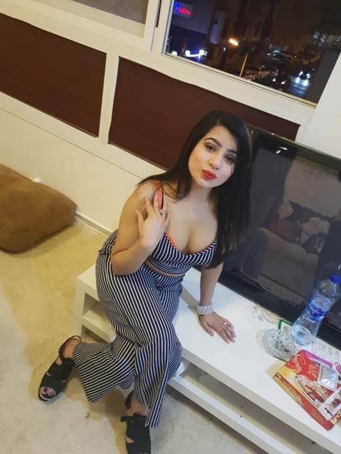 Escort Service Jahanvi In Mussoorie